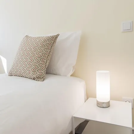 Appartamento Spacious 4bdr River View *