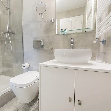 Apartment Spacious 4bdr River View *