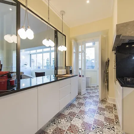 Apartment Spacious 4bdr River View *